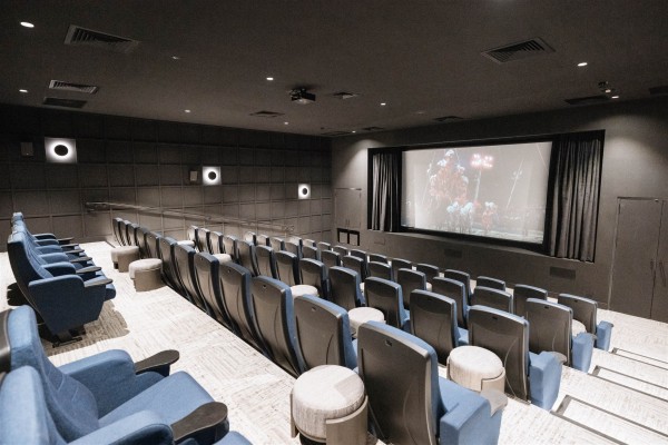 Palm Lakes Resort Paynesville - Webern Cinema Seats
