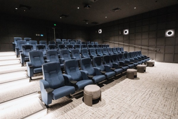 Palm Lakes Resort Paynesville - Webern Cinema Seats