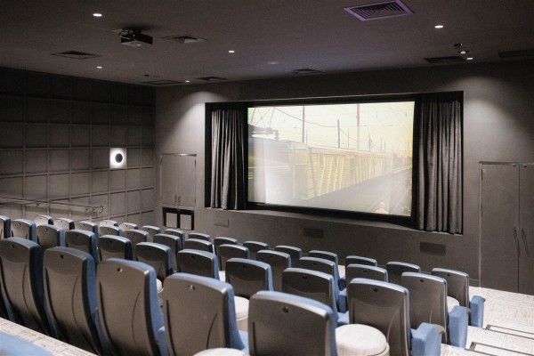 Palm Lakes Resort Paynesville - Webern Cinema Seats