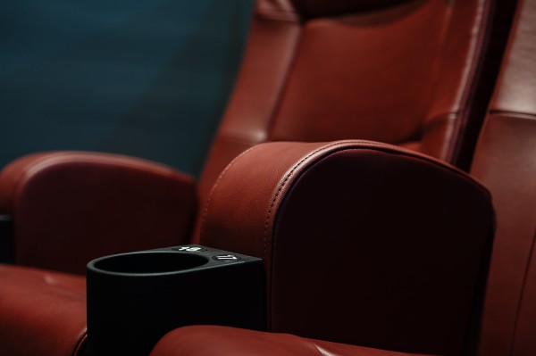 Roxy Cinema Alloyfold 17